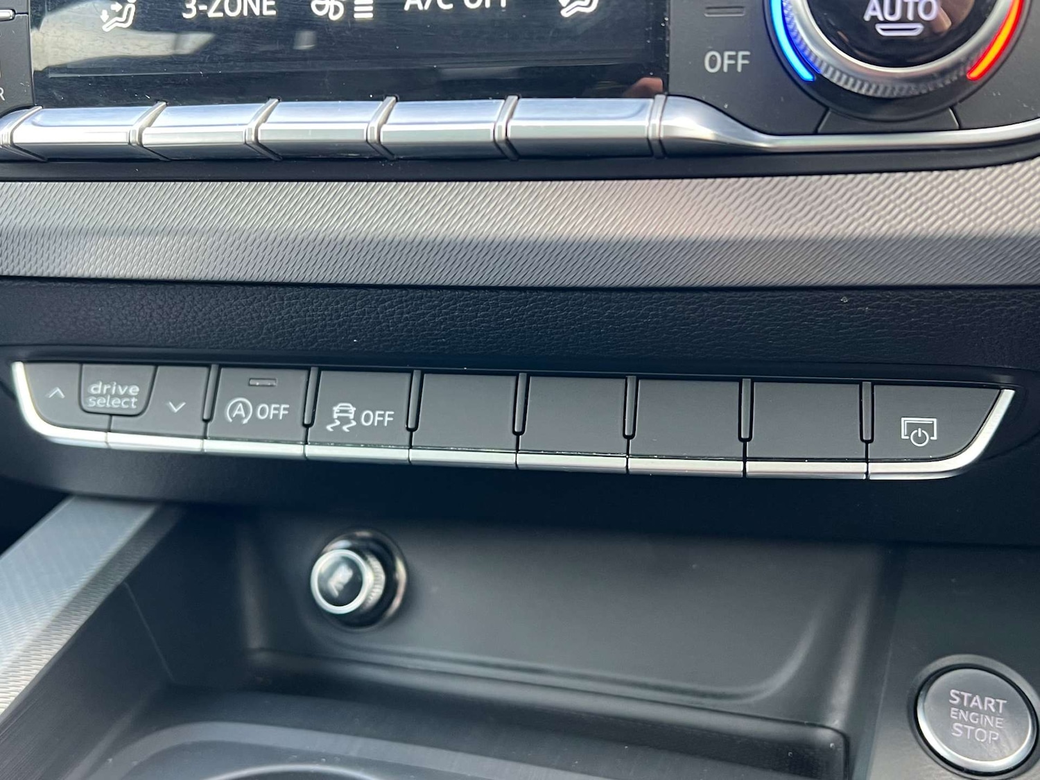 Used Audi A4 2016 for sale - 77662744: Photo 51