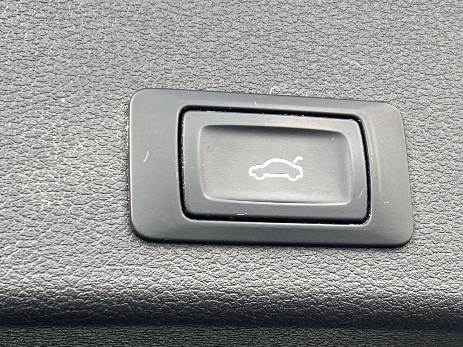 Used Audi A4 2016 for sale - 77662744: Photo 87