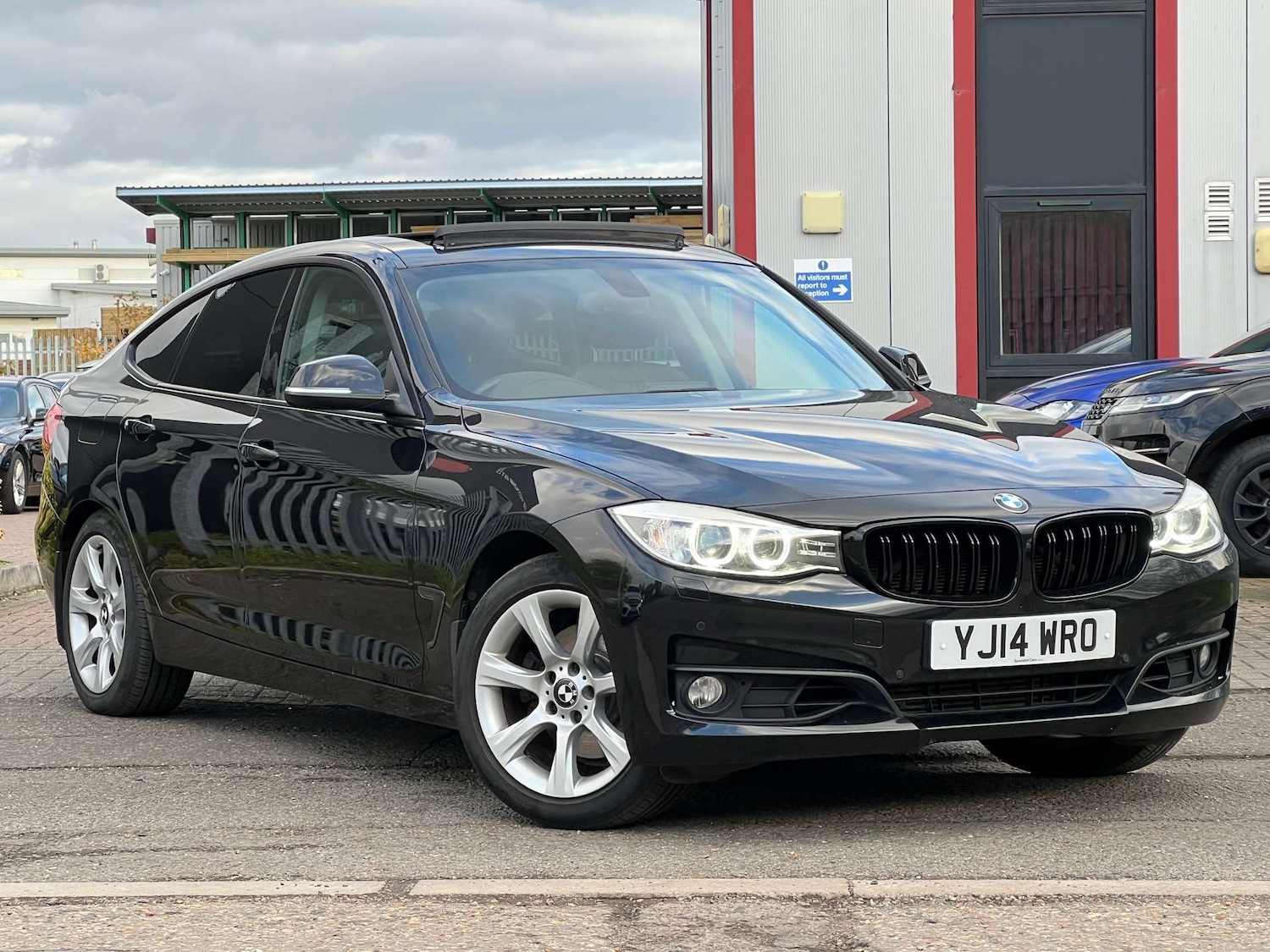 Used BMW 3 Series Gran Turismo 2014 for sale - 76320858: Photo 1