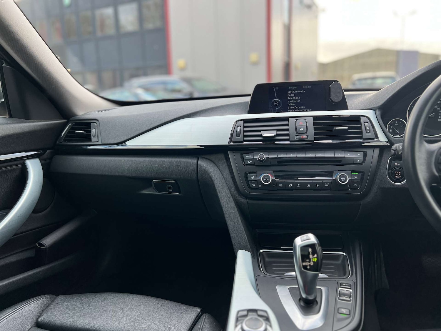 Used BMW 3 Series Gran Turismo 2014 for sale - 76320858: Photo 22