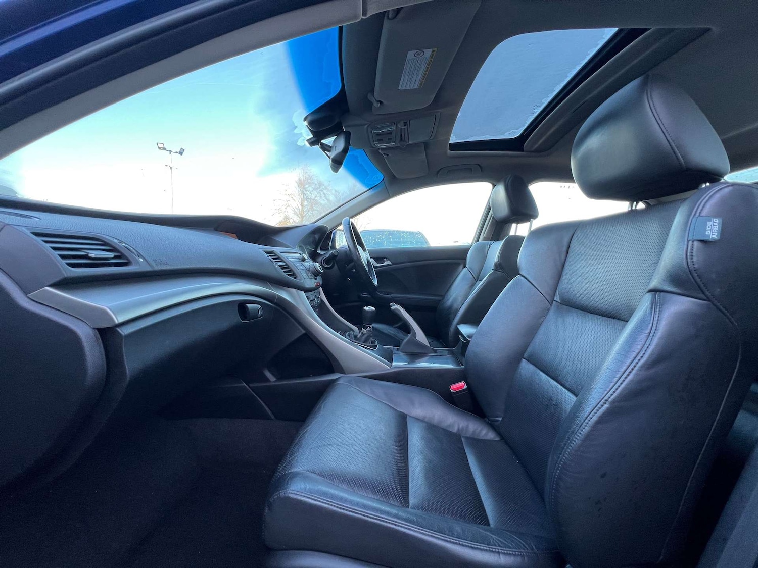 Used Honda Accord 2009 for sale - 76618865: Photo 38