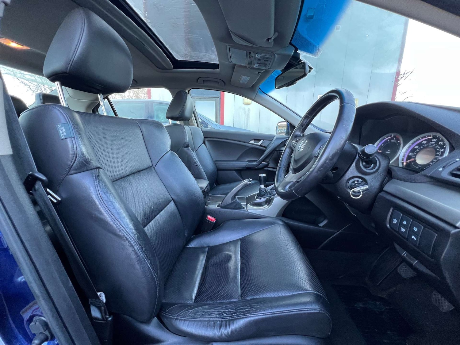 Used Honda Accord 2009 for sale - 76618865: Photo 40