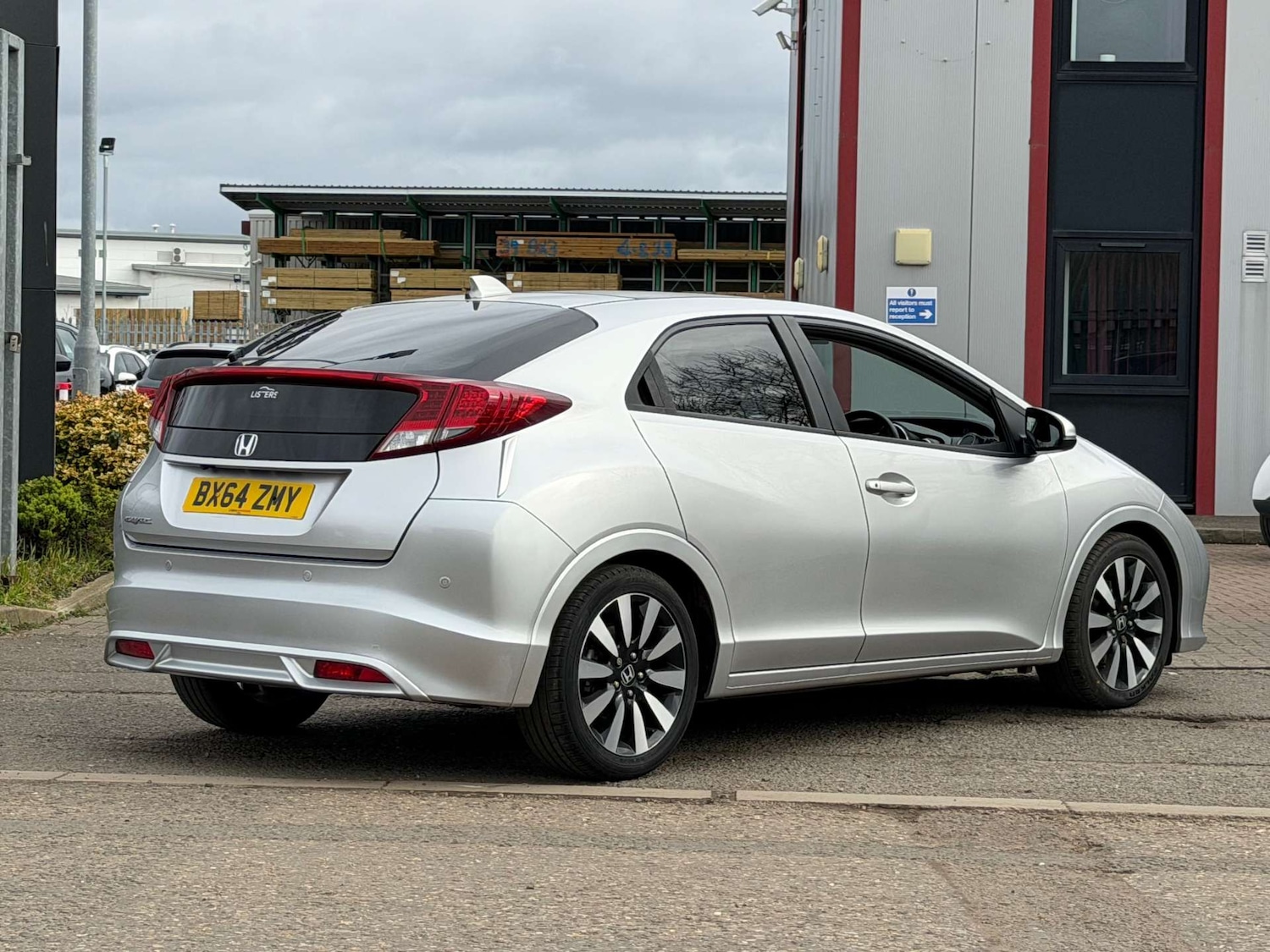 Used Honda Civic 2014 for sale - 77690662: Photo 12