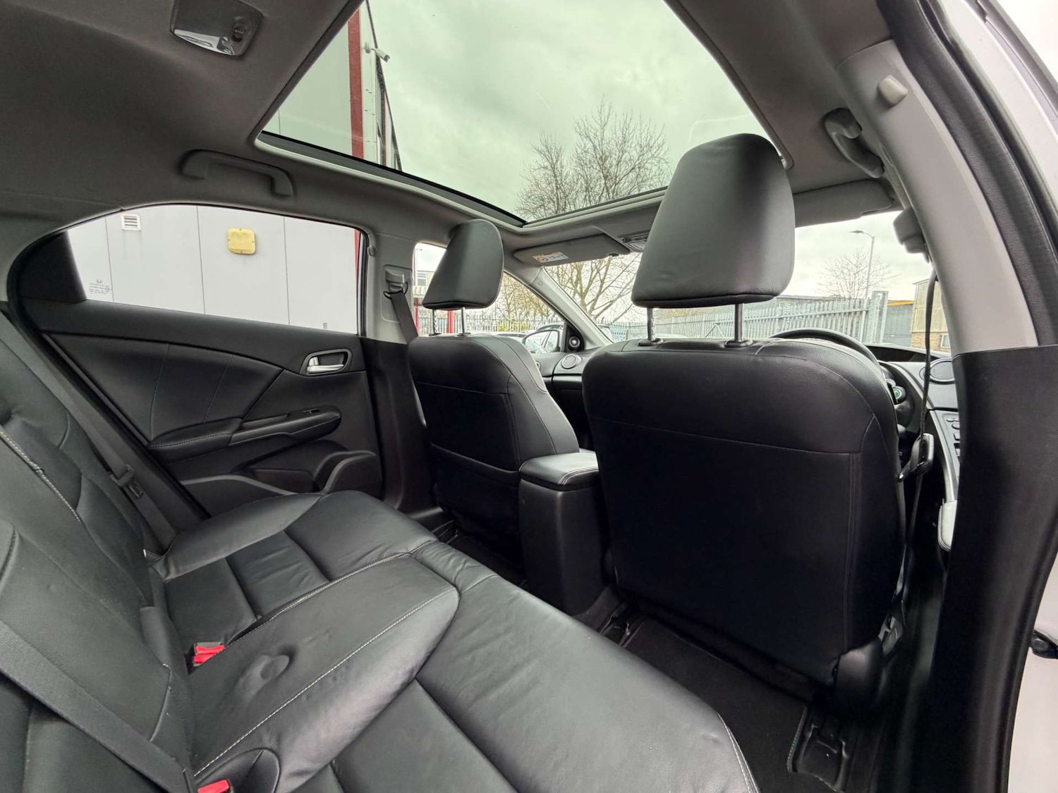 Used Honda Civic 2014 for sale - 77690662: Photo 28