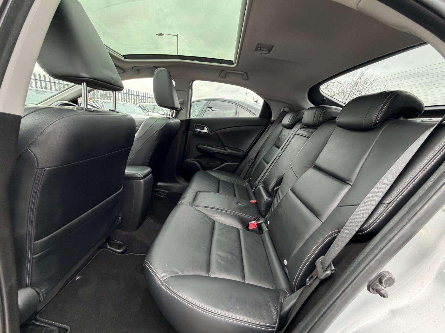 Used Honda Civic 2014 for sale - 77690662: Photo 29