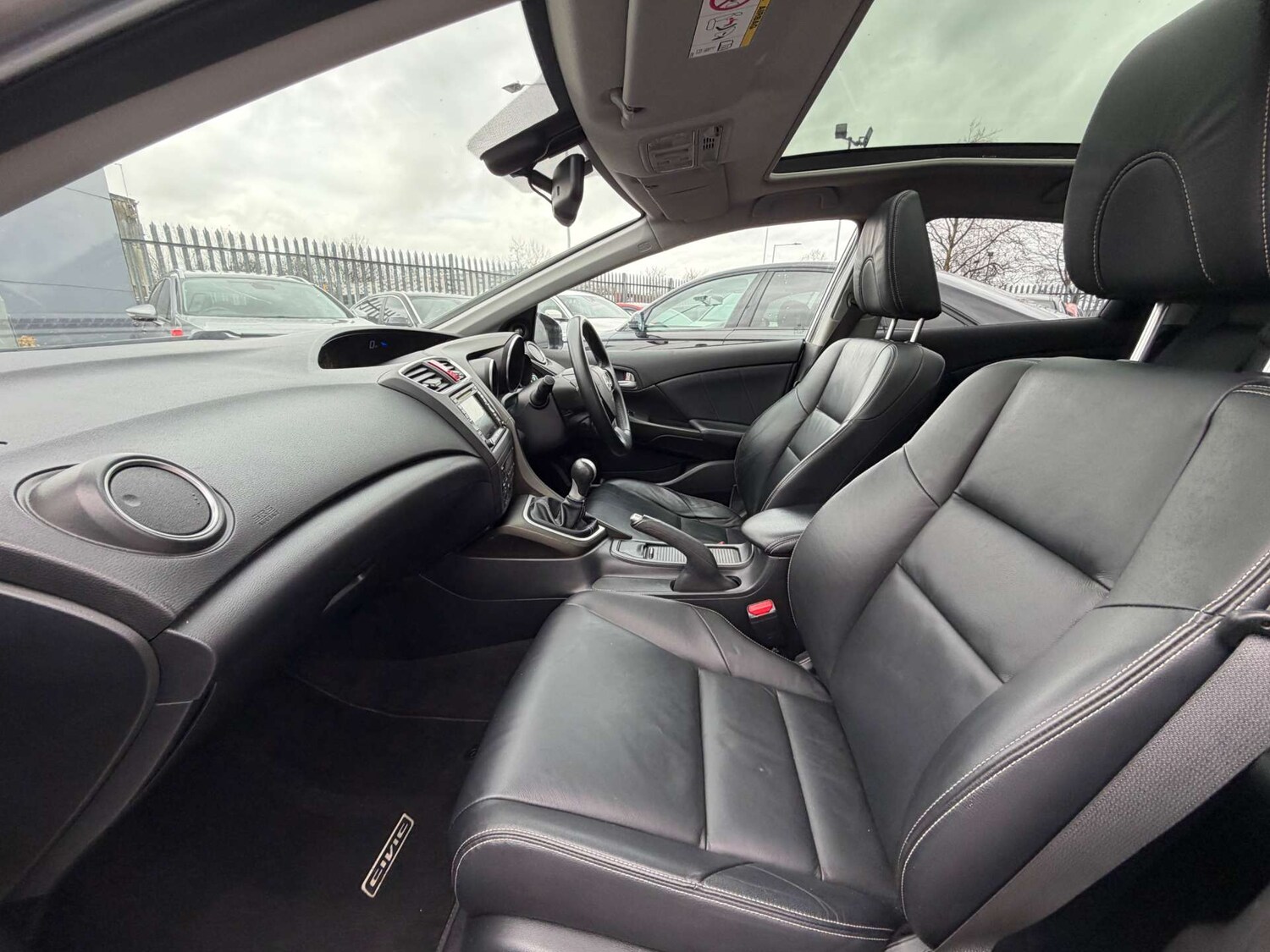 Used Honda Civic 2014 for sale - 77690662: Photo 31