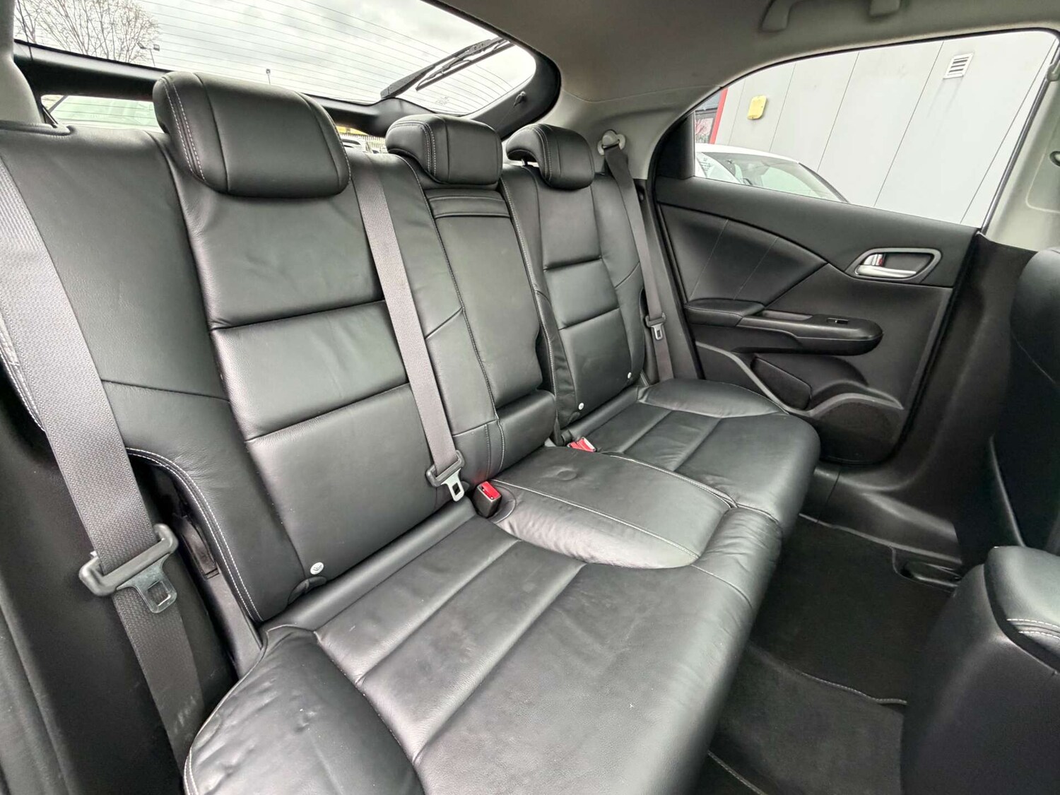 Used Honda Civic 2014 for sale - 77690662: Photo 37