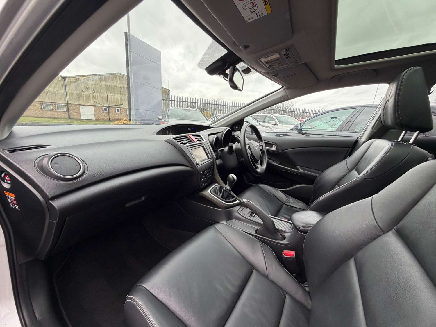 Used Honda Civic 2014 for sale - 77690662: Photo 40