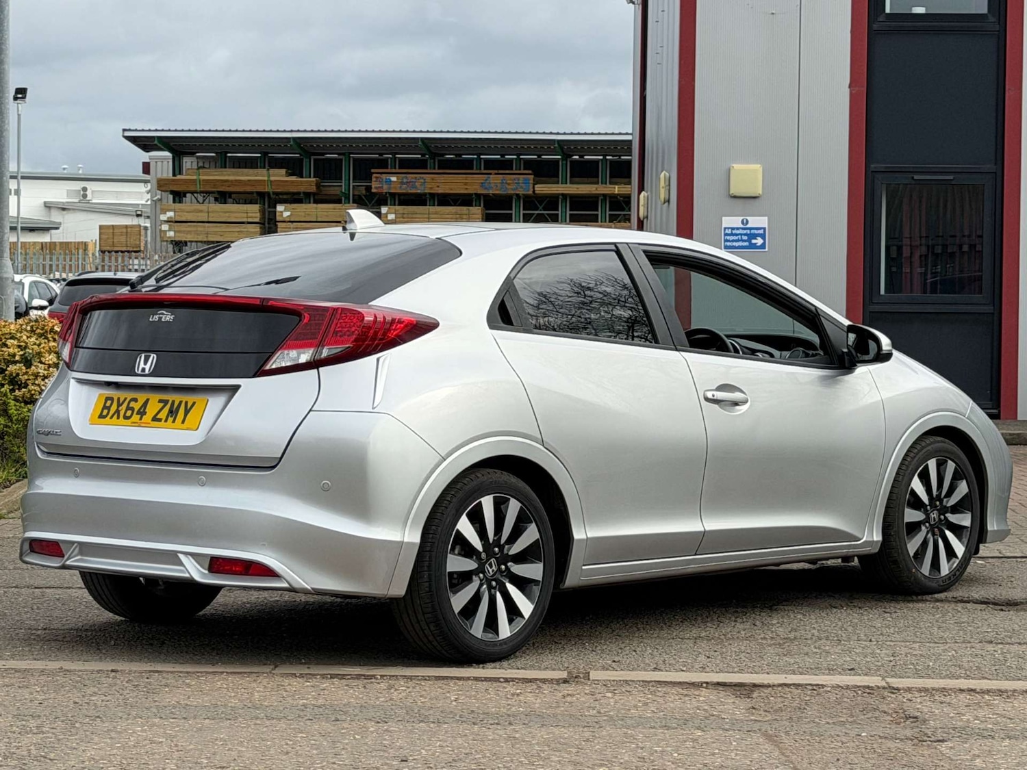 Used Honda Civic 2014 for sale - 77690662: Photo 5