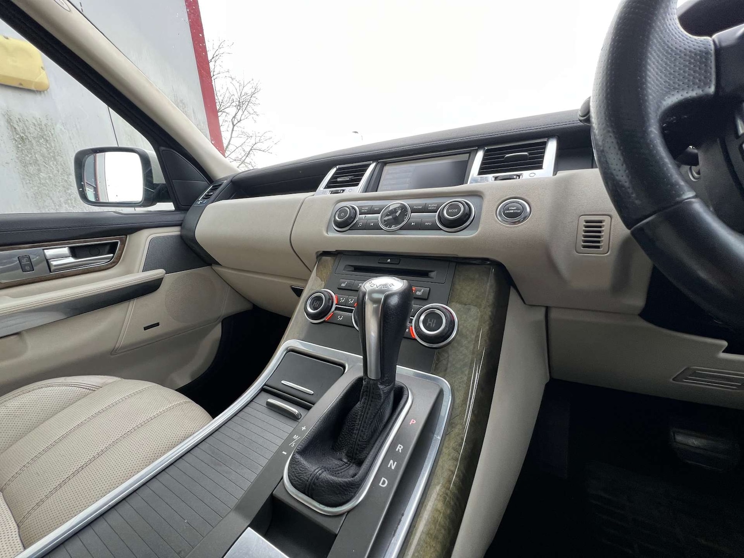 Used Land Rover Range Rover Sport 2009 for sale - 77105773: Photo 24