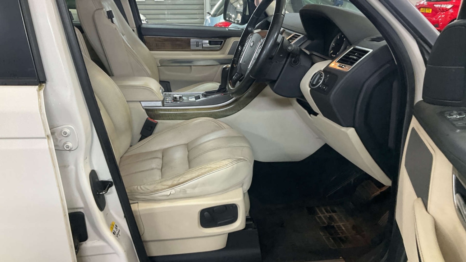 Used Land Rover Range Rover Sport 2009 for sale - 77105773: Photo 8