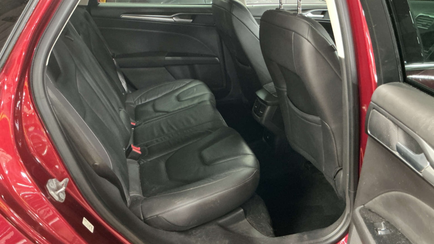 Used Ford Mondeo 2016 for sale - 78045945: Photo 9