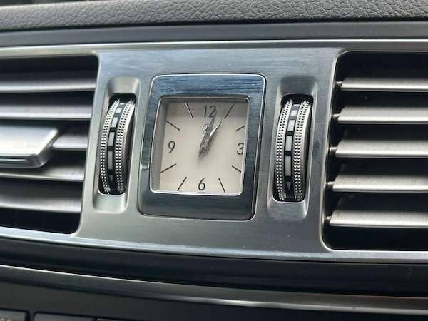 Used Mercedes-Benz E-Class 2014 for sale - 75654766: Photo 30
