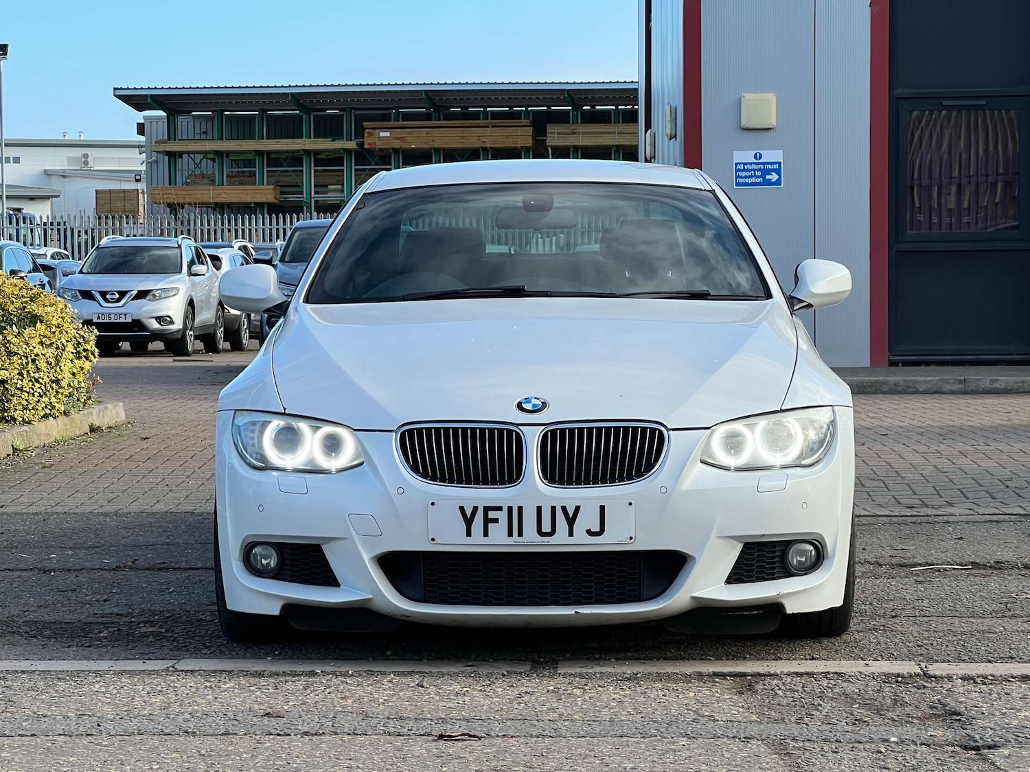 Used BMW 3 Series 2011 for sale - 77132818: Photo 14