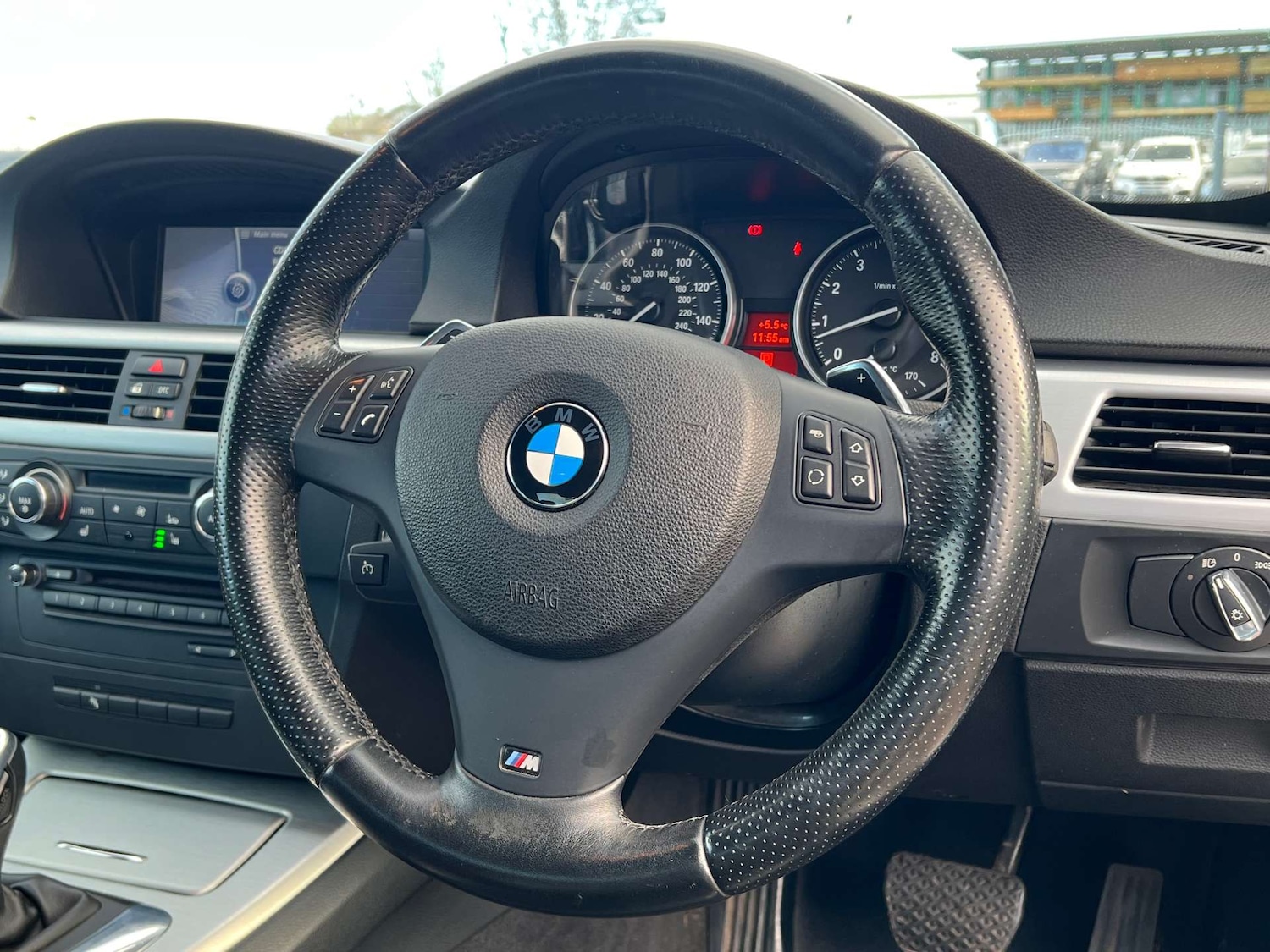 Used BMW 3 Series 2011 for sale - 77132818: Photo 25