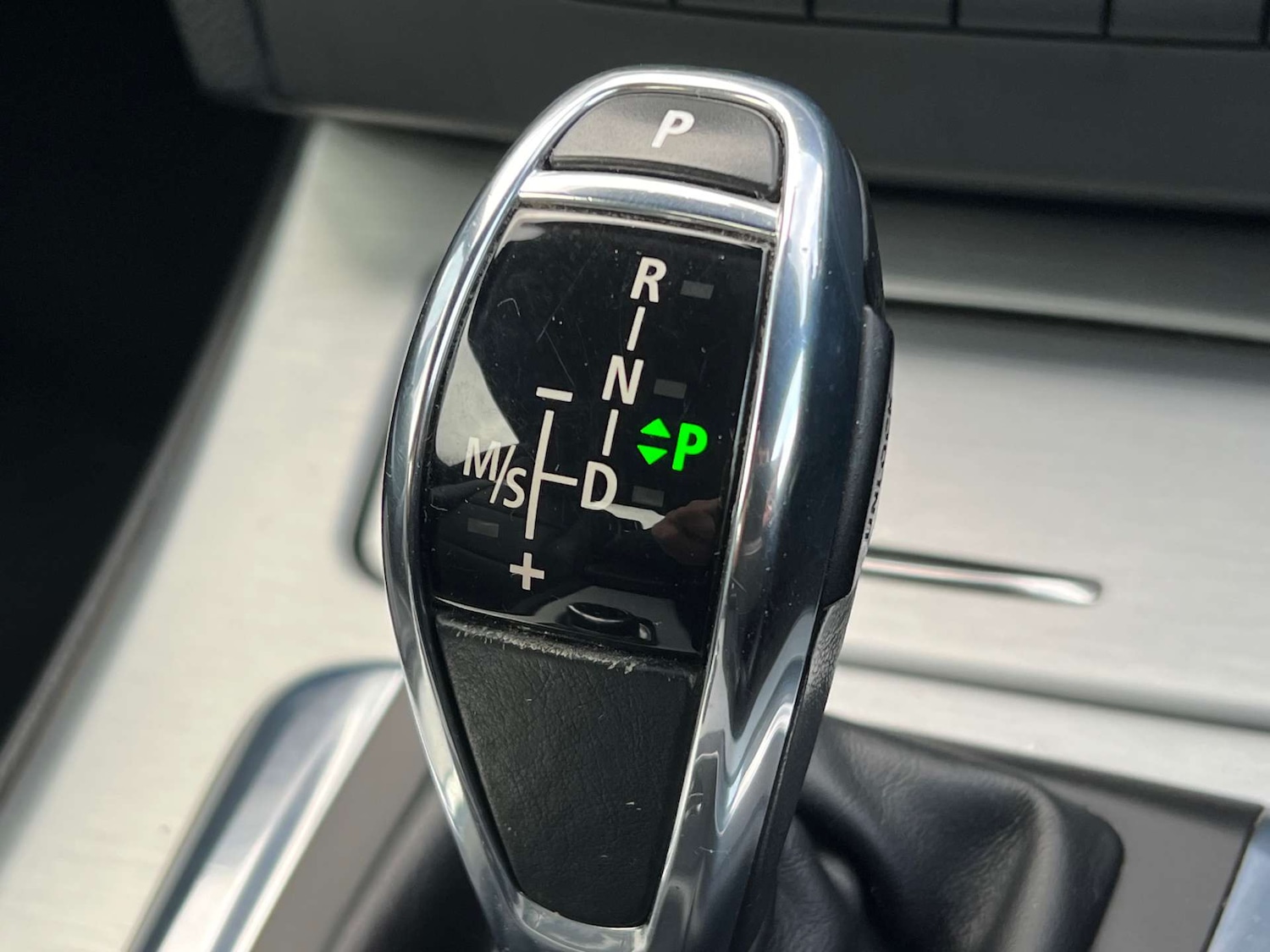 Used BMW 3 Series 2011 for sale - 77132818: Photo 40