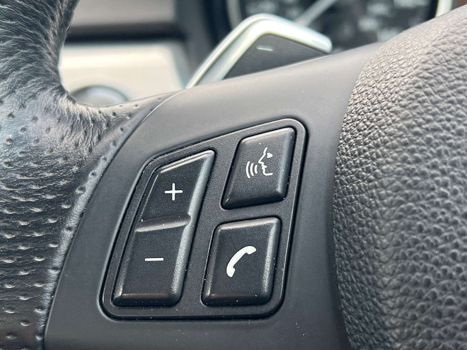 Used BMW 3 Series 2011 for sale - 77132818: Photo 61