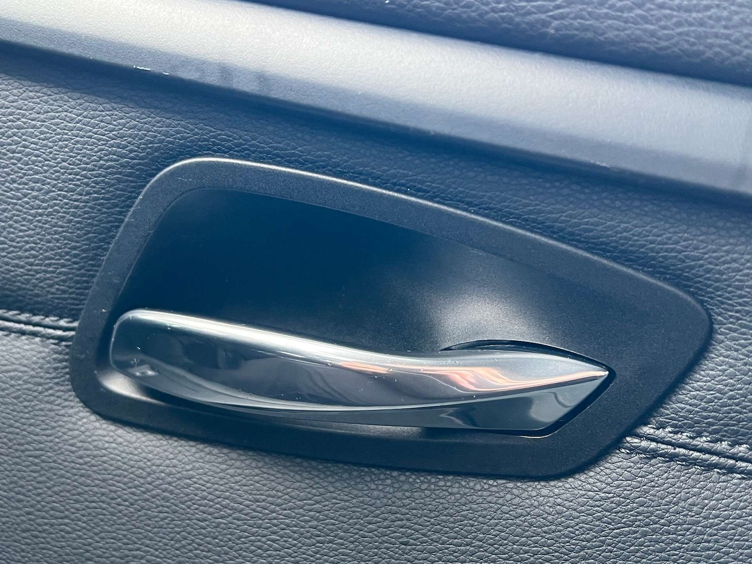 Used BMW 3 Series 2011 for sale - 77132818: Photo 67