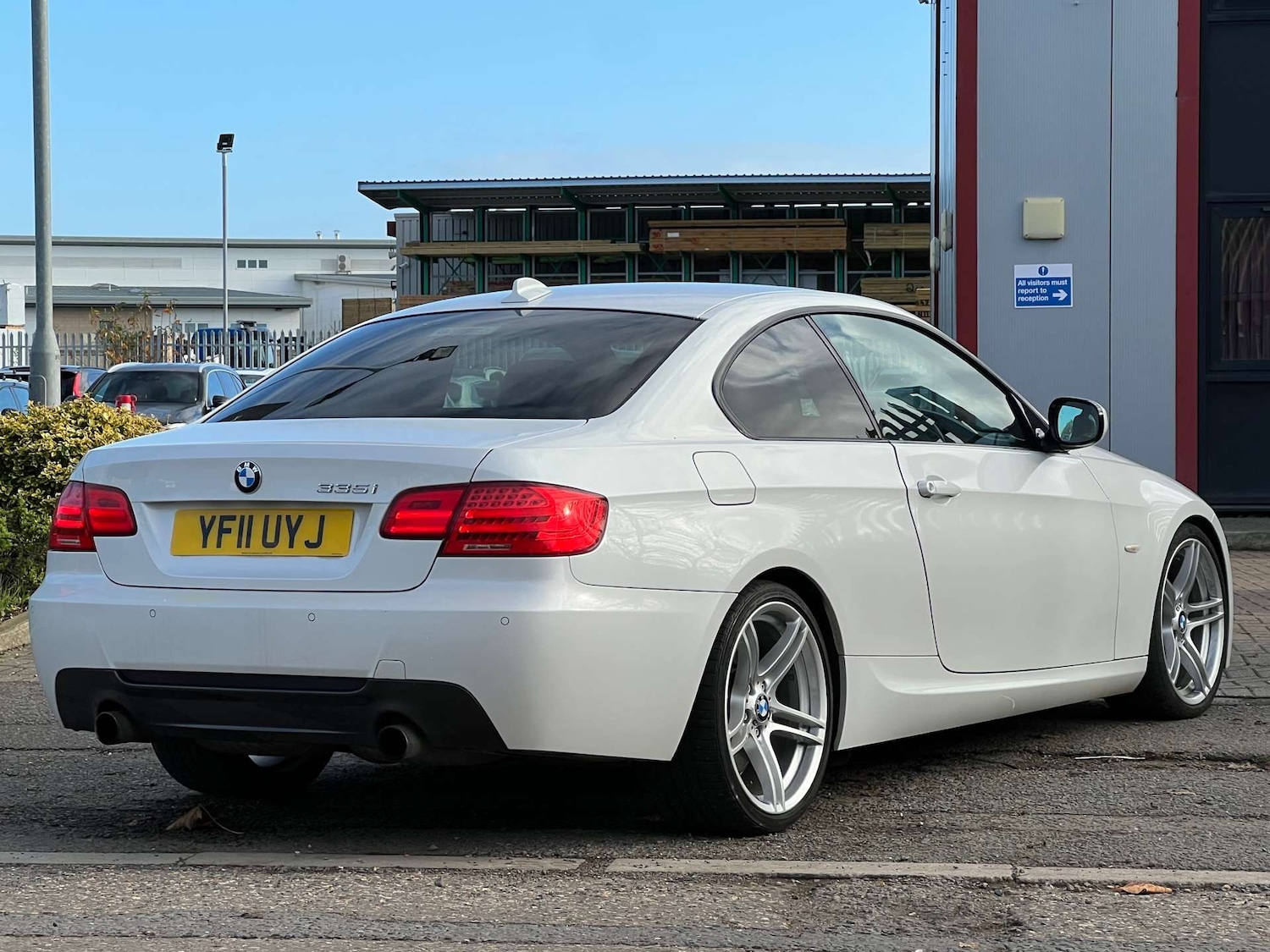 Used BMW 3 Series 2011 for sale - 77132818: Photo 7