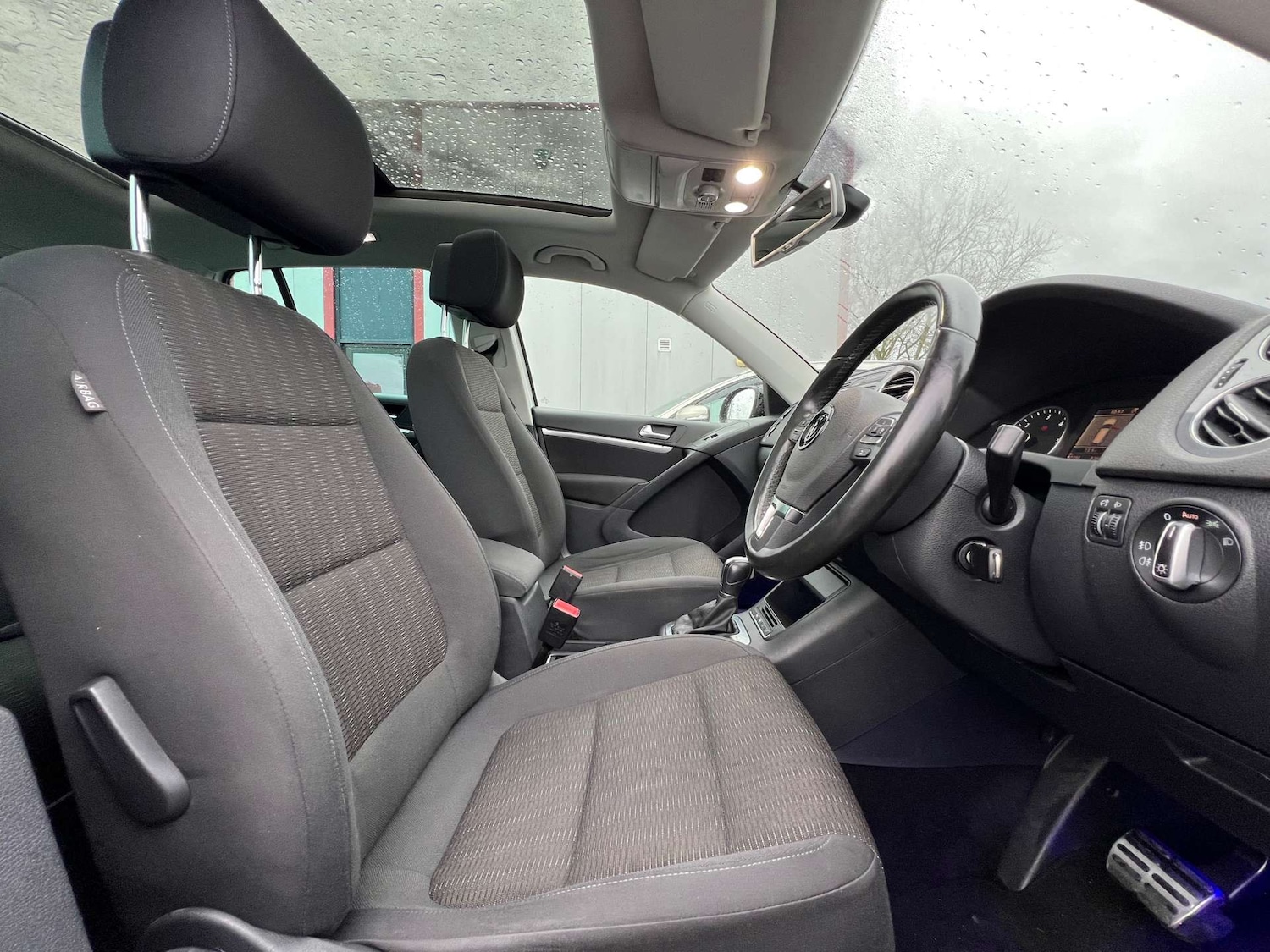 Used Volkswagen Tiguan 2012 for sale - 76948222: Photo 35