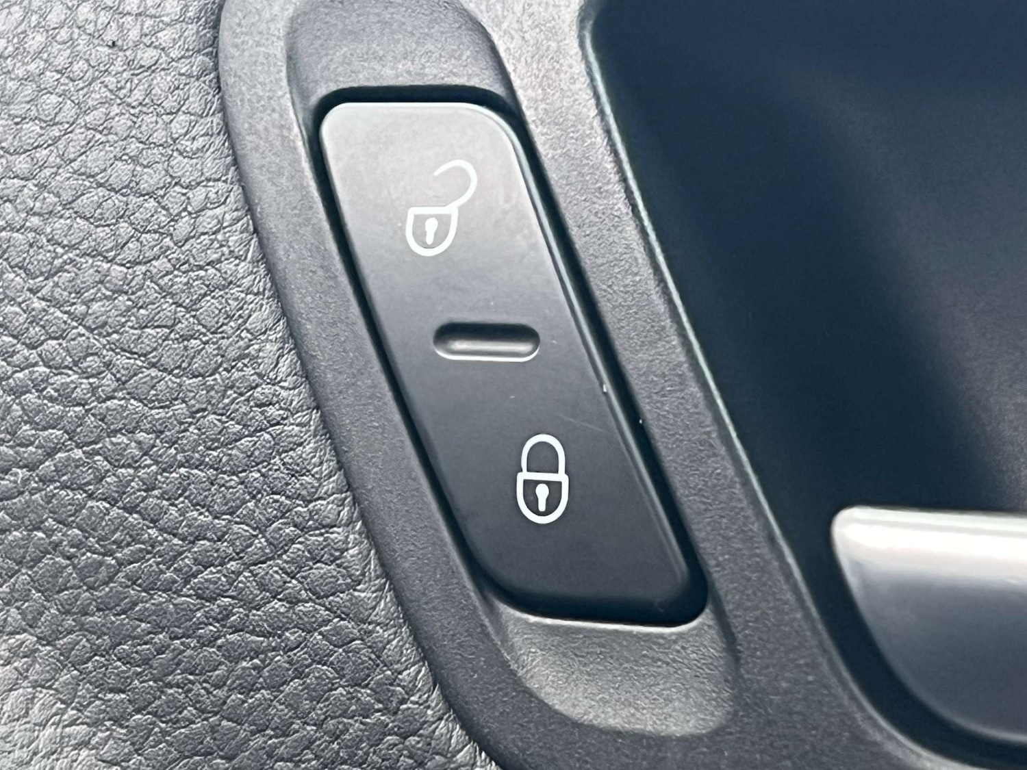 Used Volkswagen Tiguan 2012 for sale - 76948222: Photo 55