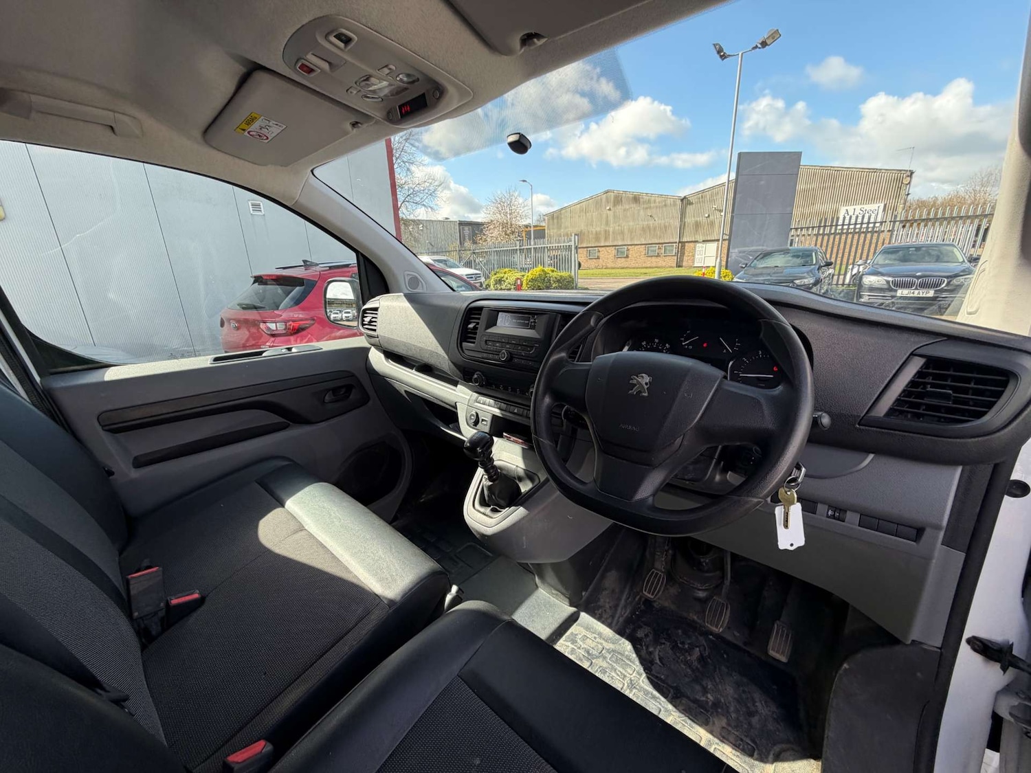 Used Peugeot Expert 2021 for sale - 78152410: Photo 23