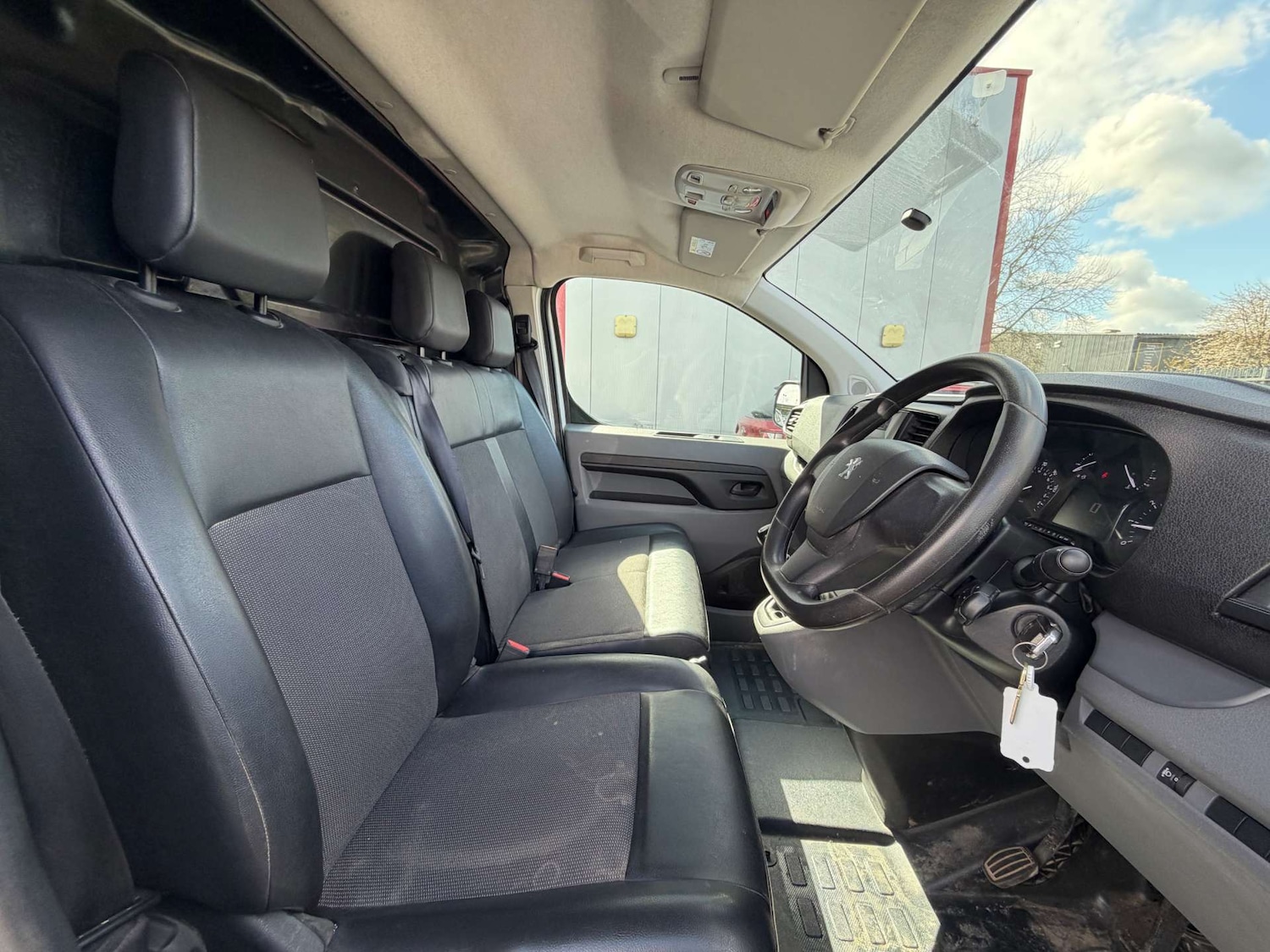 Used Peugeot Expert 2021 for sale - 78152410: Photo 27