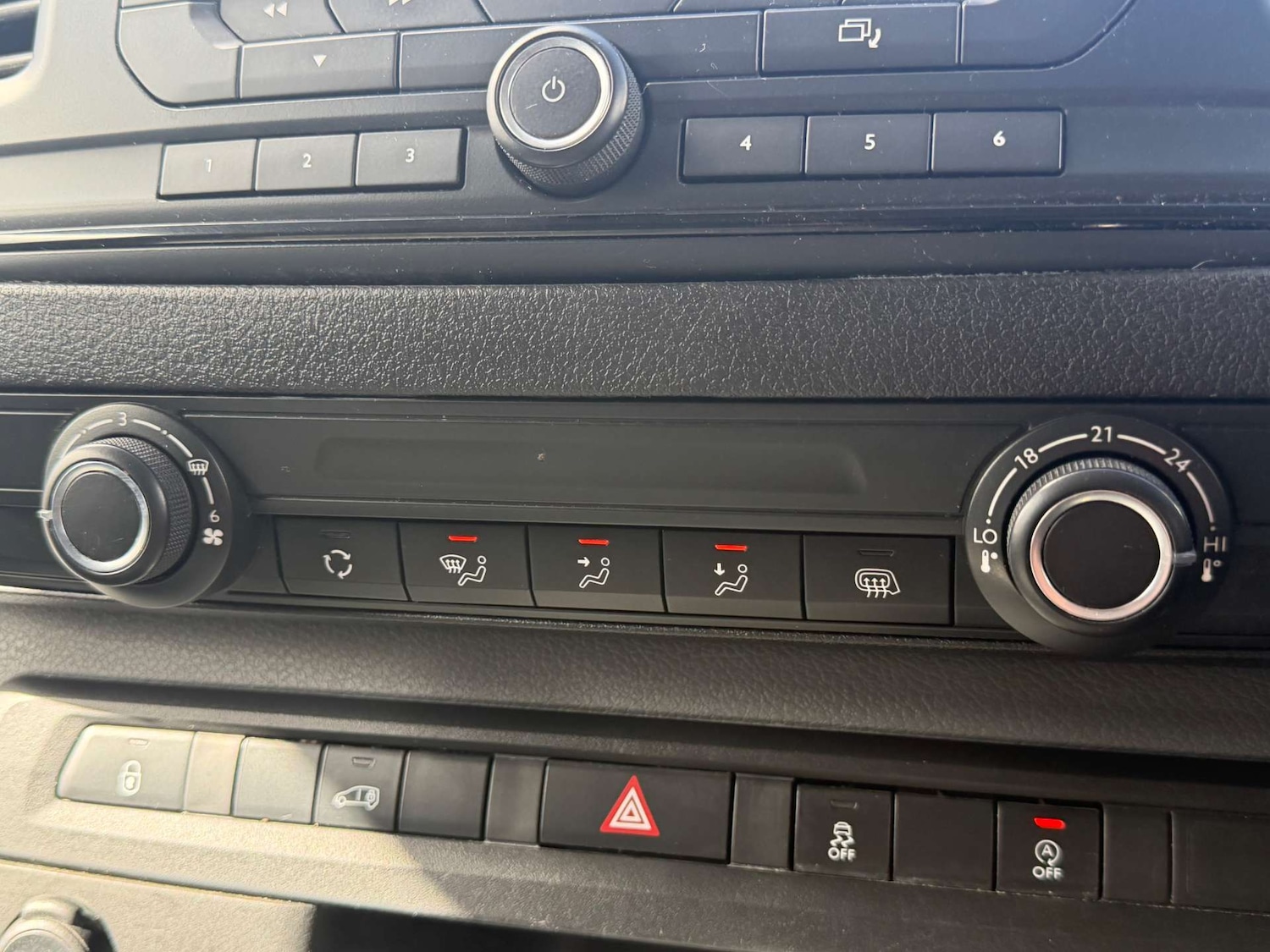 Used Peugeot Expert 2021 for sale - 78152410: Photo 36