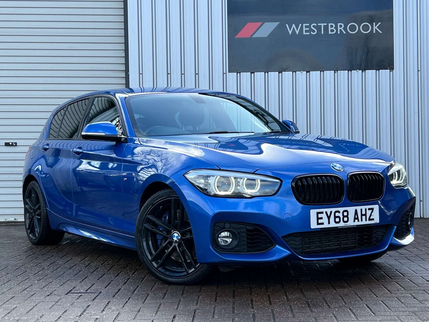 Used BMW 1 Series 2019 for sale - 76601296: Photo 1
