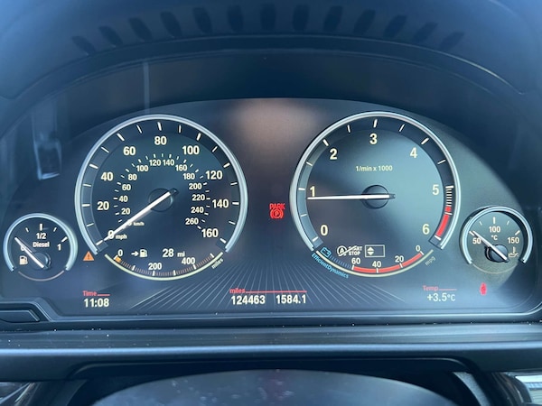 Used BMW 5 Series 2014 for sale - 73607791: Photo 62