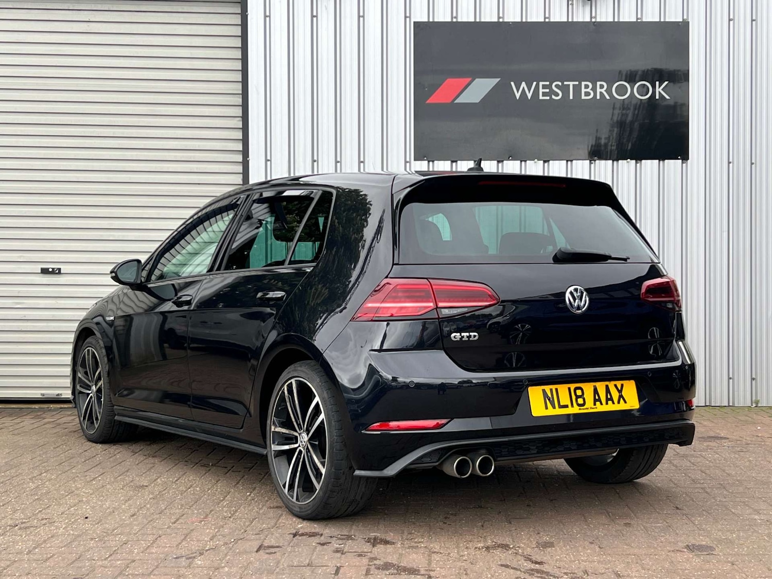 Used Volkswagen Golf 2018 for sale - 75716881: Photo 10