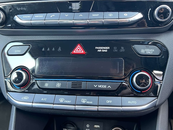 Used Hyundai IONIQ 2018 for sale - 74155541: Photo 41