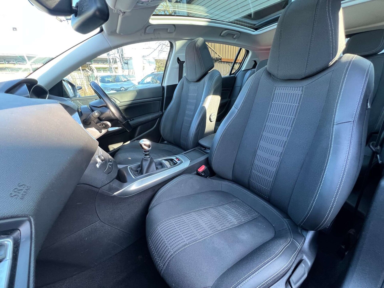 Used Peugeot 308 2018 for sale - 78176741: Photo 29