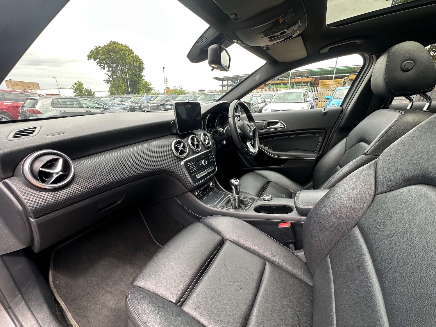 Used Mercedes-Benz A-Class 2017 for sale - 76602031: Photo 31