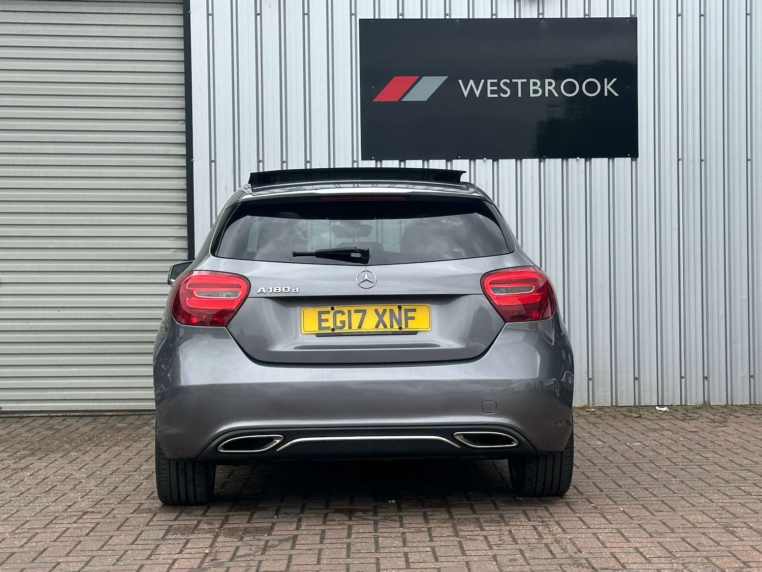 Used Mercedes-Benz A-Class 2017 for sale - 76602031: Photo 9