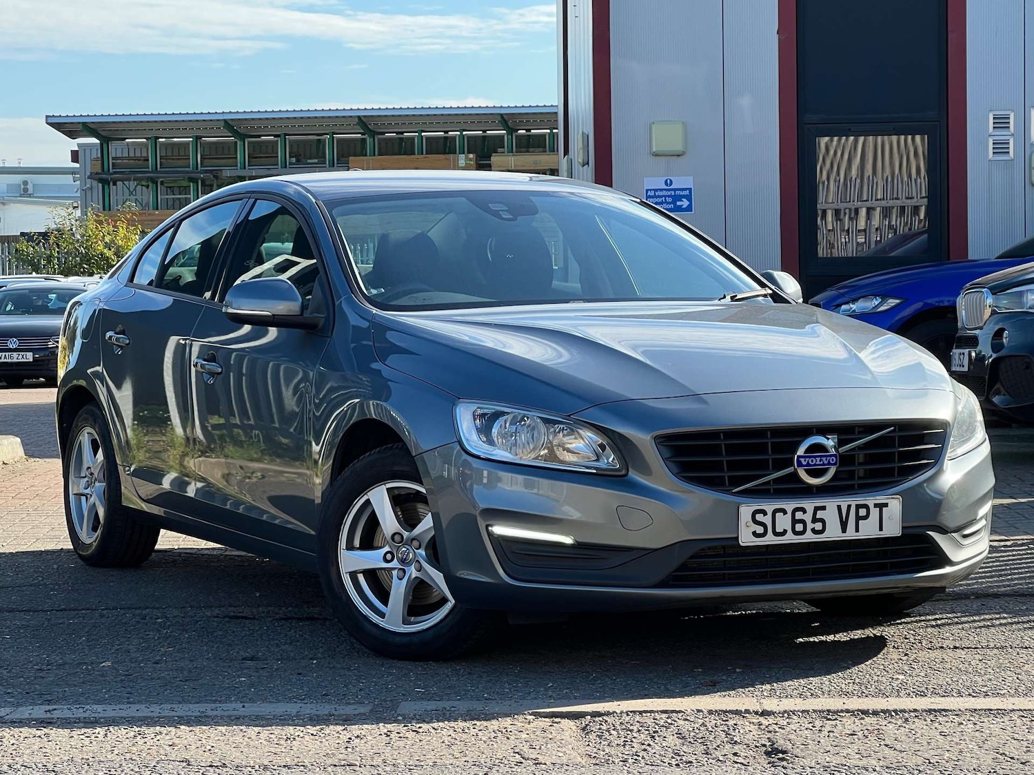 Used Volvo S60 2016 for sale - 76068165: Photo 1