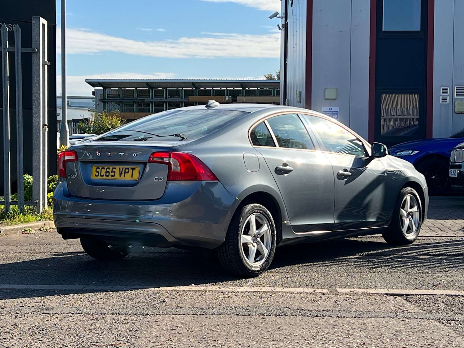 Used Volvo S60 2016 for sale - 76068165: Photo 15