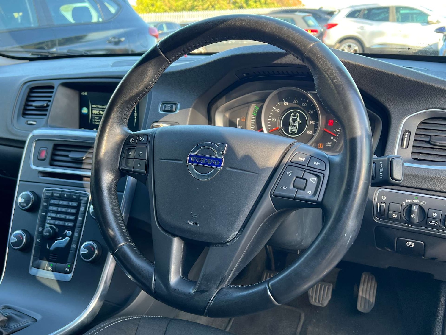 Used Volvo S60 2016 for sale - 76068165: Photo 27