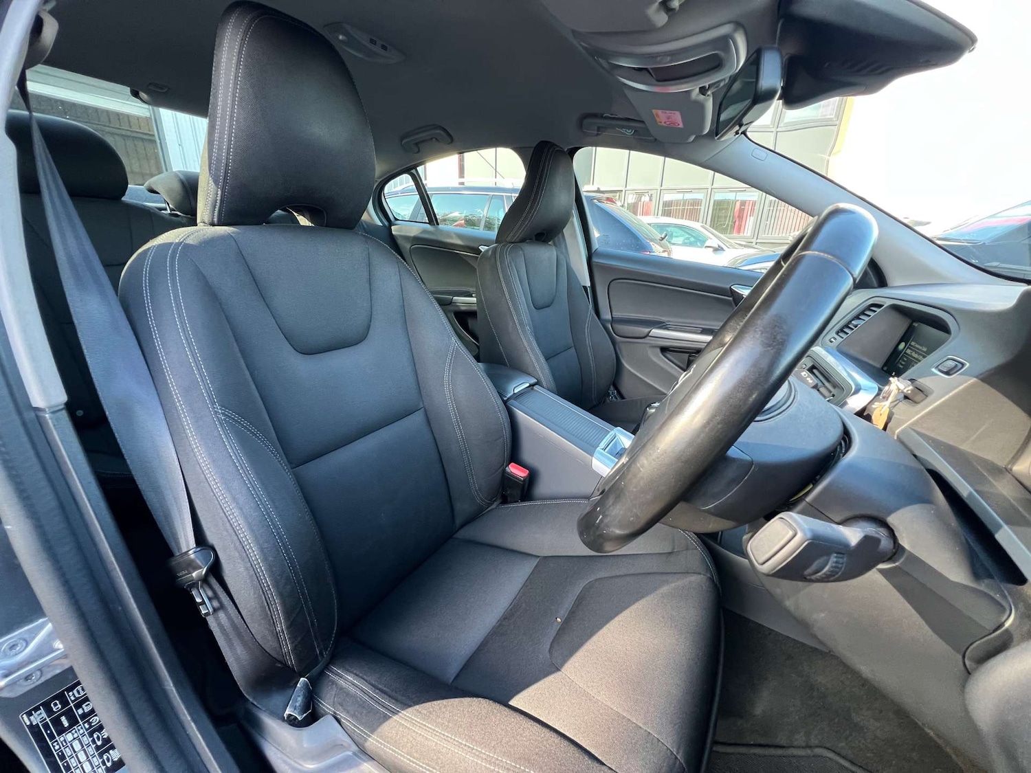 Used Volvo S60 2016 for sale - 76068165: Photo 28