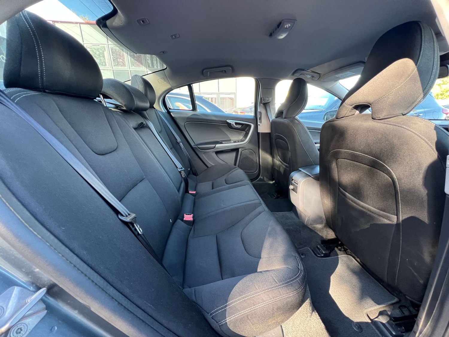 Used Volvo S60 2016 for sale - 76068165: Photo 31