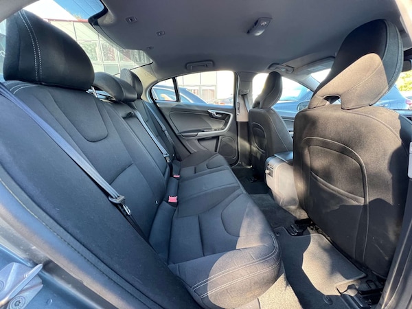 Used Volvo S60 2016 for sale - 76068165: Photo 31