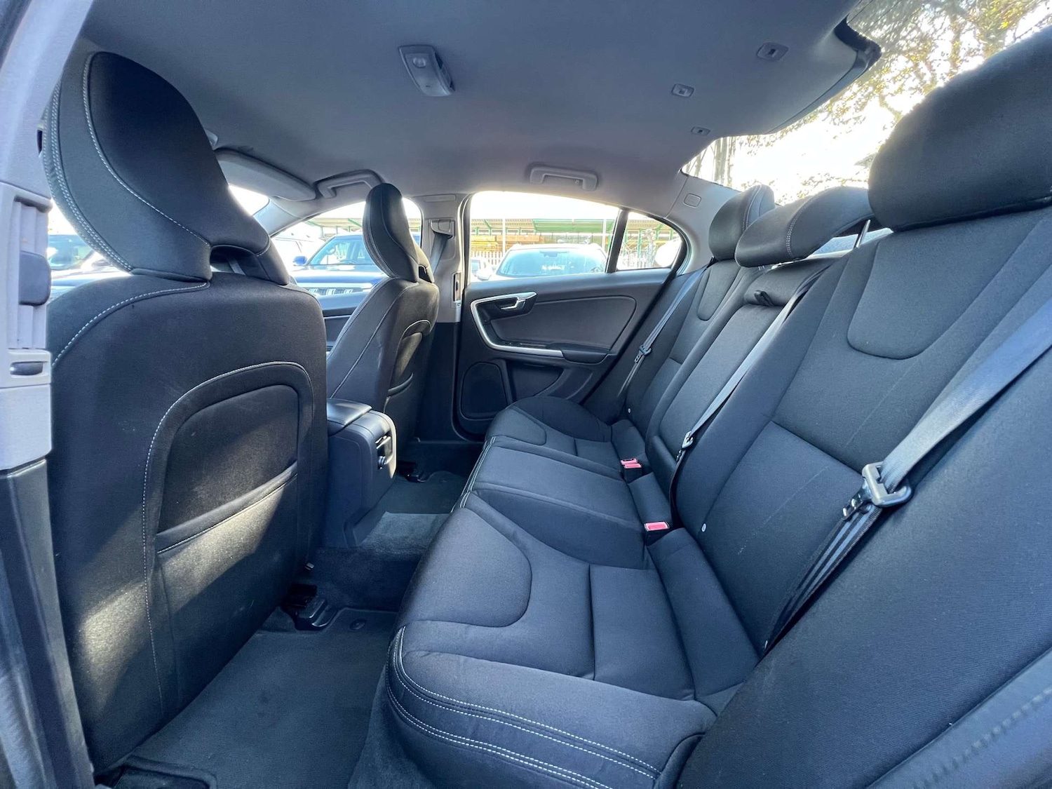 Used Volvo S60 2016 for sale - 76068165: Photo 34