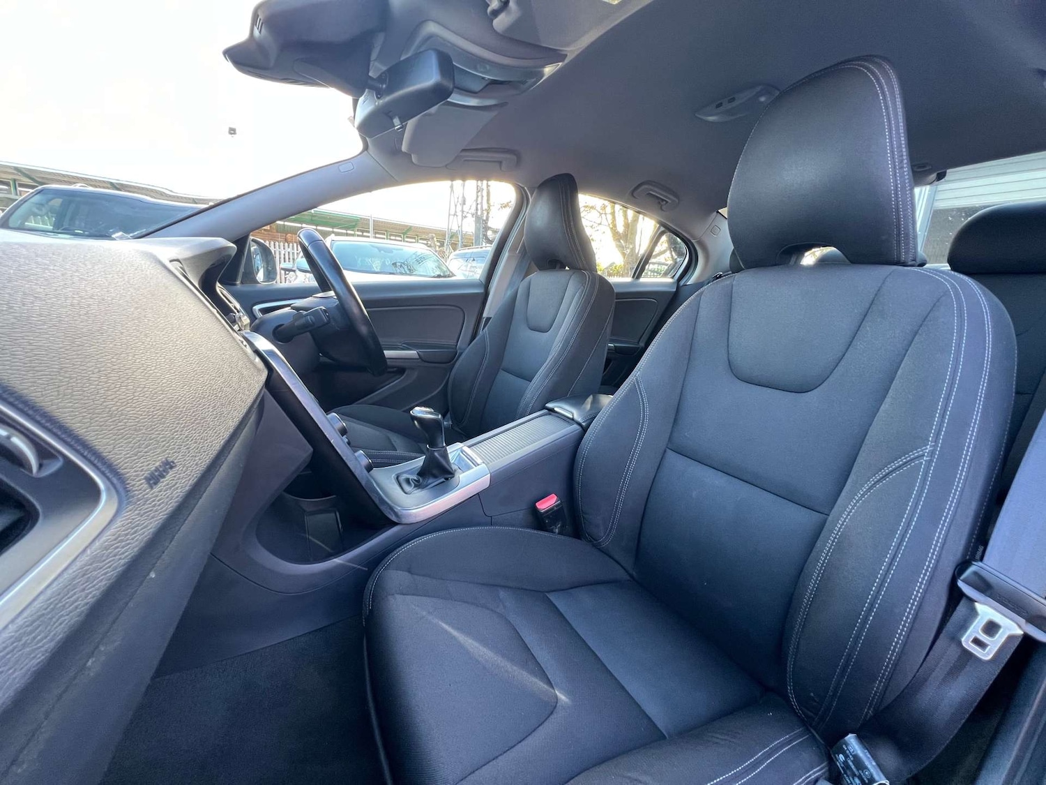 Used Volvo S60 2016 for sale - 76068165: Photo 36