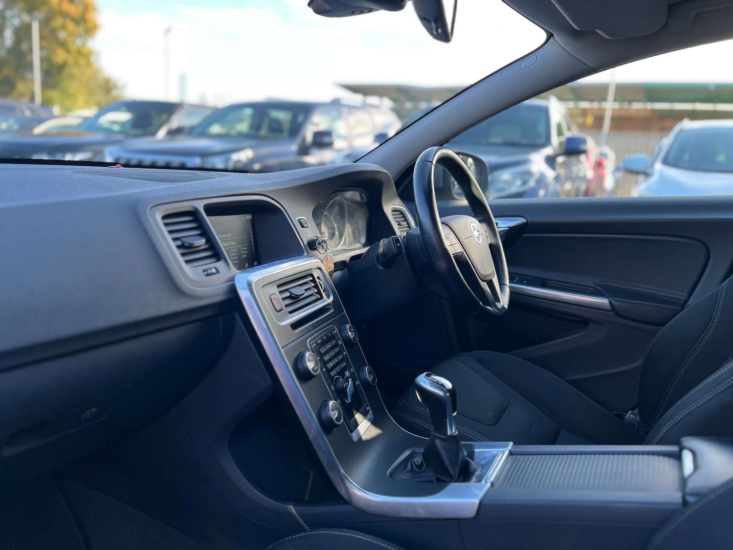 Used Volvo S60 2016 for sale - 76068165: Photo 39