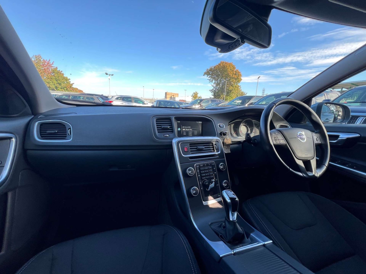 Used Volvo S60 2016 for sale - 76068165: Photo 40