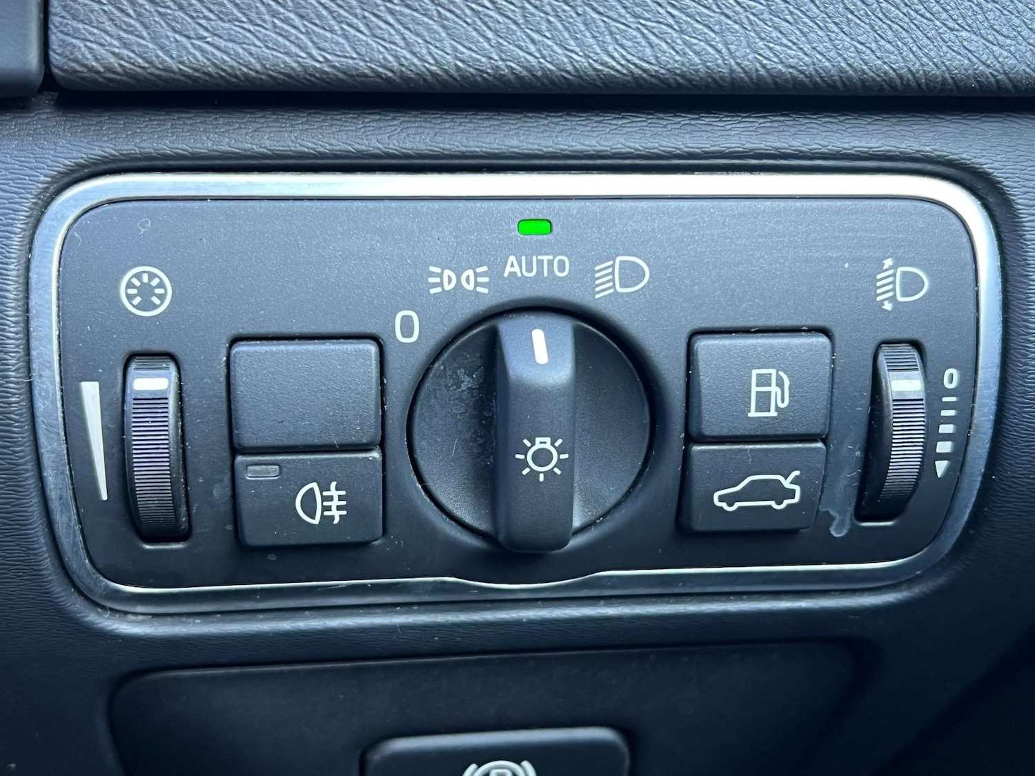 Used Volvo S60 2016 for sale - 76068165: Photo 68