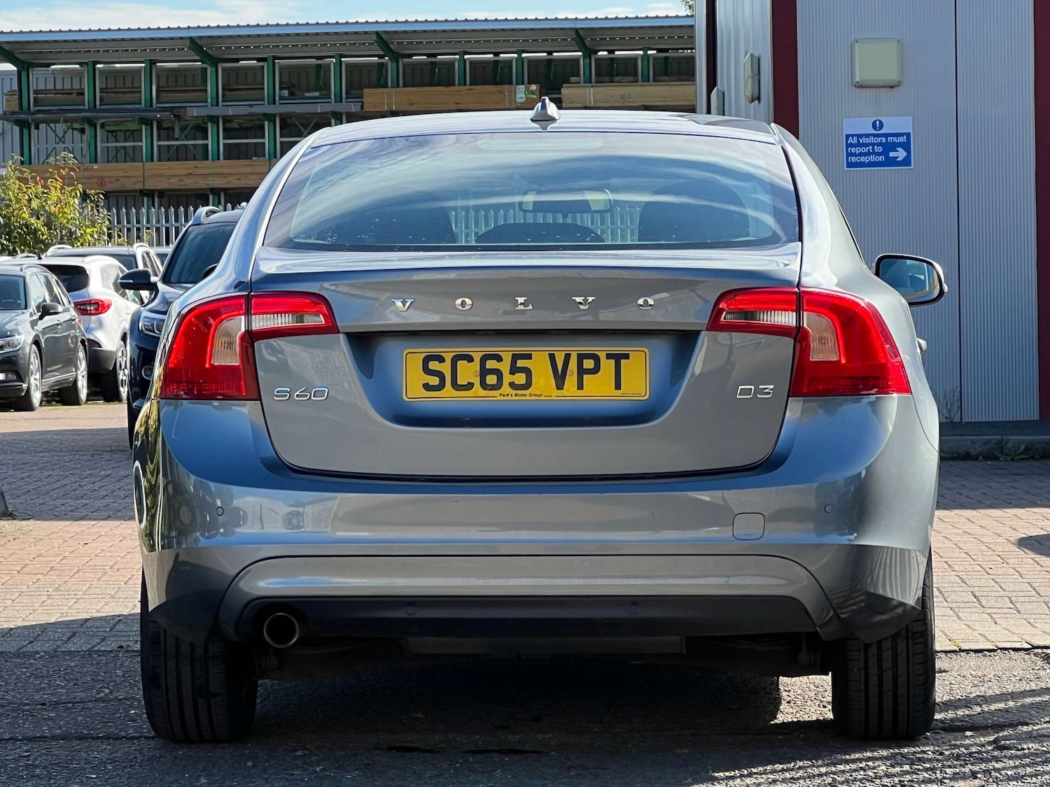 Used Volvo S60 2016 for sale - 76068165: Photo 8