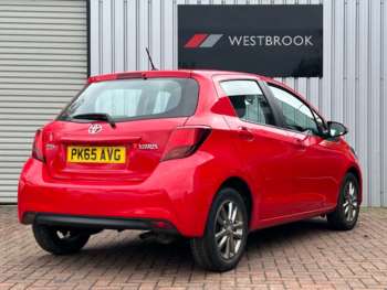 Used Toyota Yaris 2015 for sale - 72450190: Photo