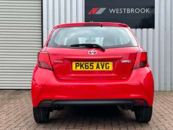 Used Toyota Yaris 2015 for sale - 72450190: Photo