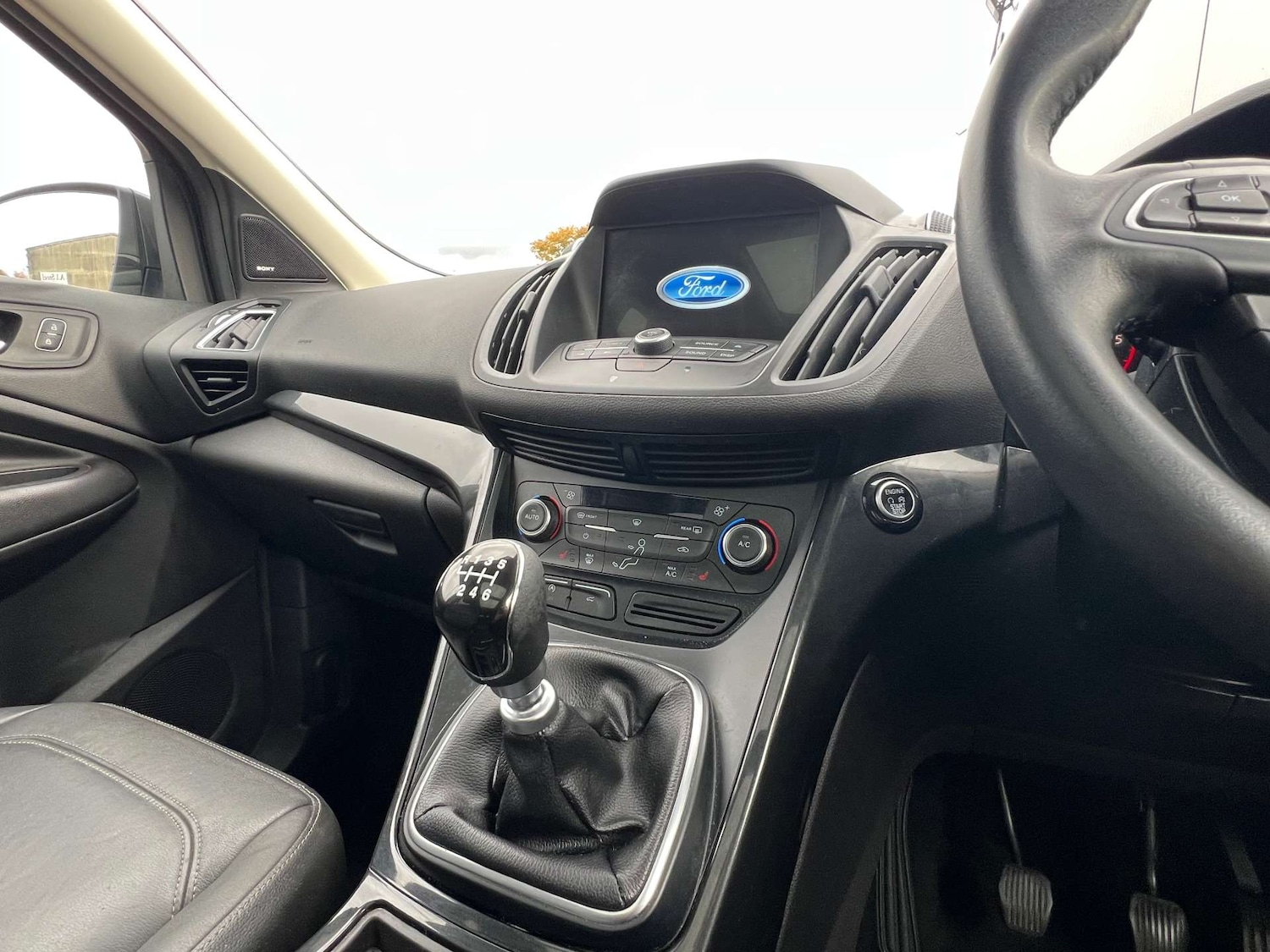 Used Ford Kuga 2018 for sale - 76948225: Photo 41